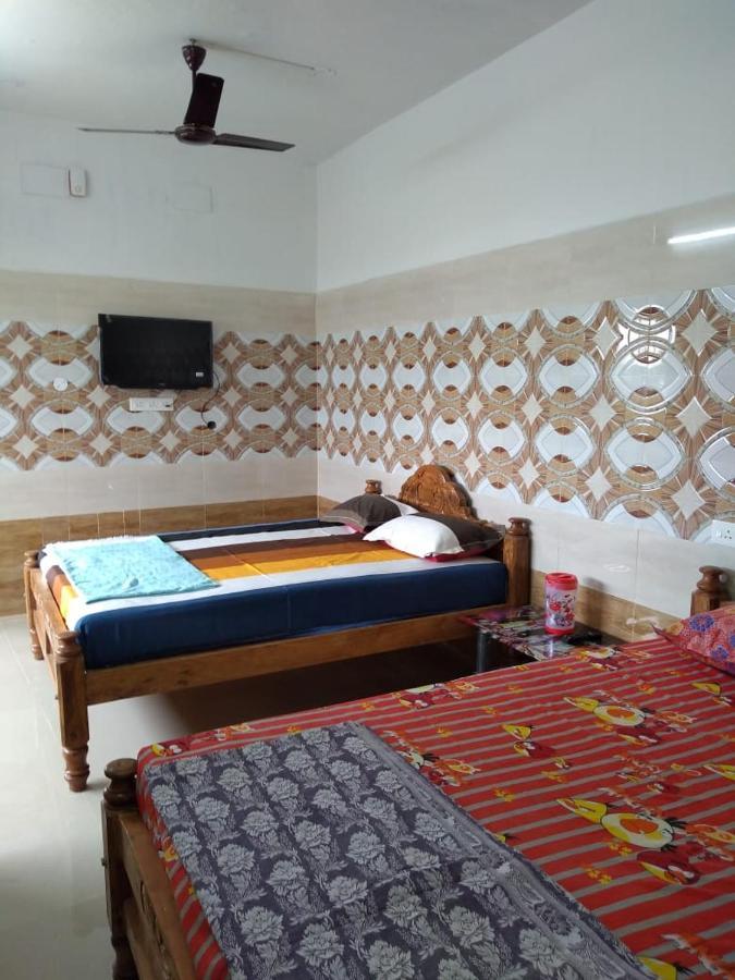 Yuga Guest House Кутталам Экстерьер фото