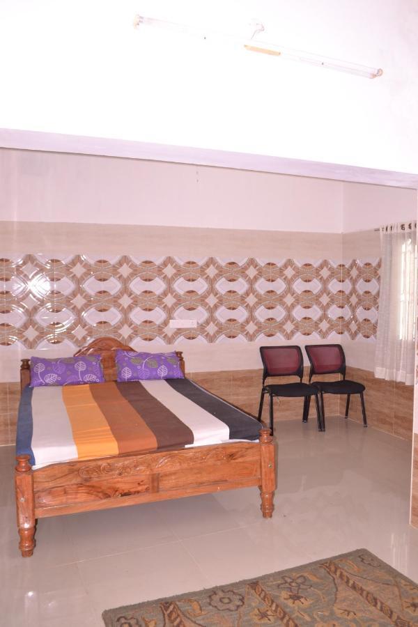 Yuga Guest House Кутталам Экстерьер фото