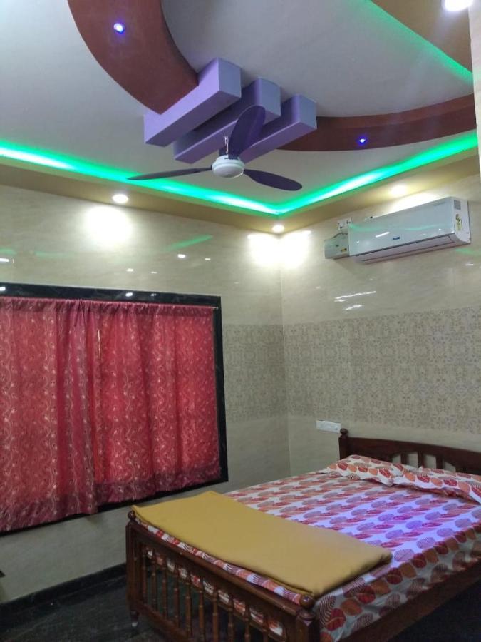 Yuga Guest House Кутталам Экстерьер фото
